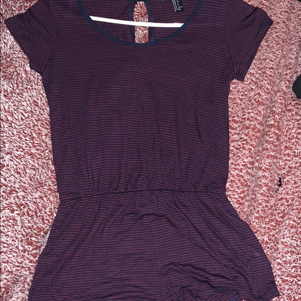 Burgundy and navy romper small Forever 21